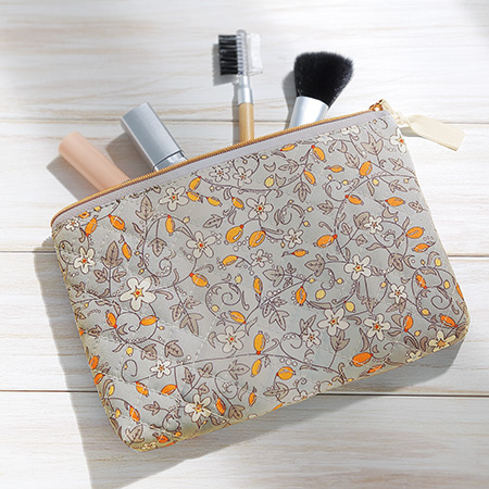 フィオリート・キルティングスリムポーチ